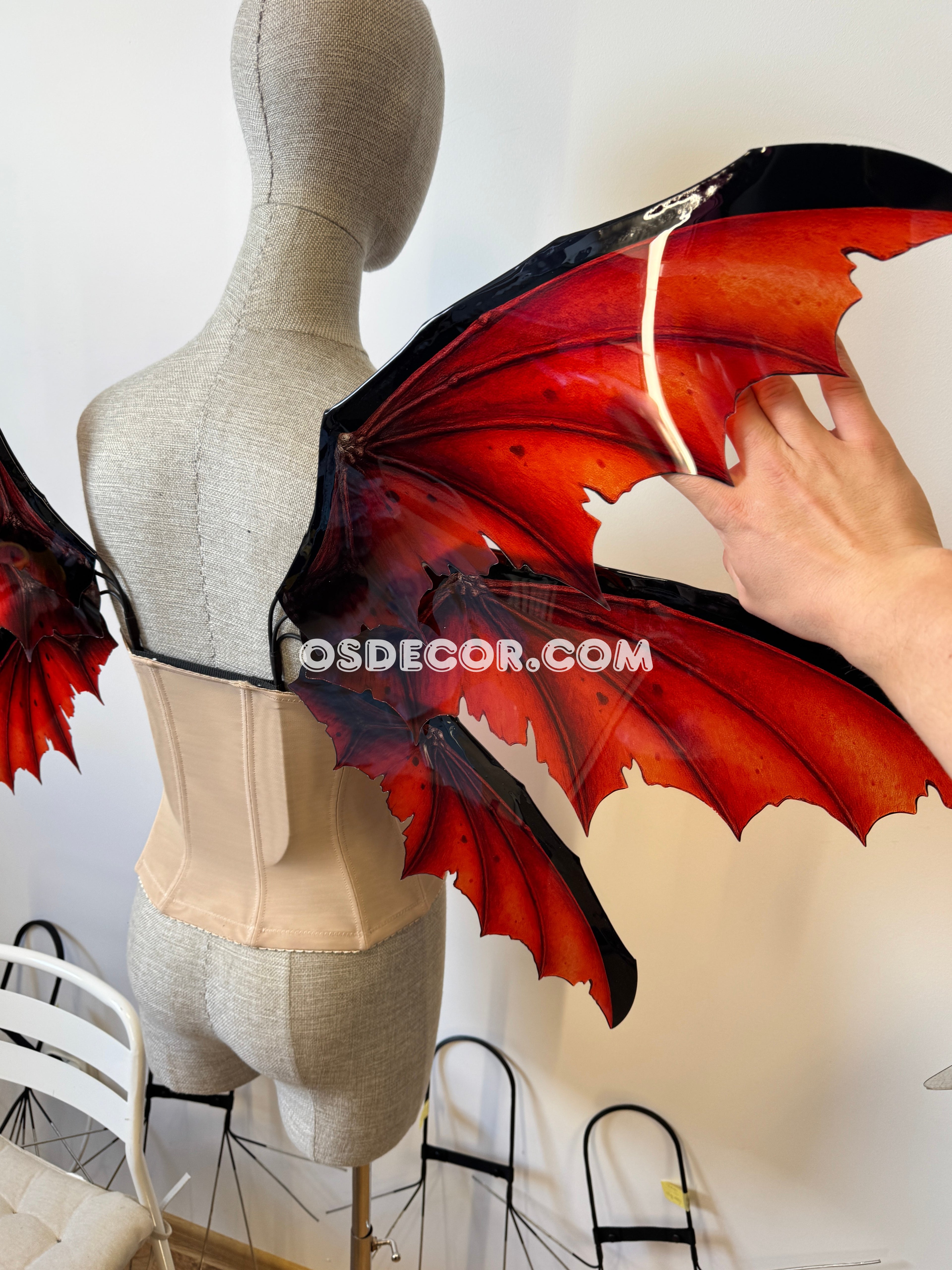 Red Dragon Wings